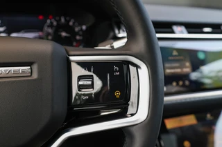 Land Rover Range Rover Velar – thumbnail 37