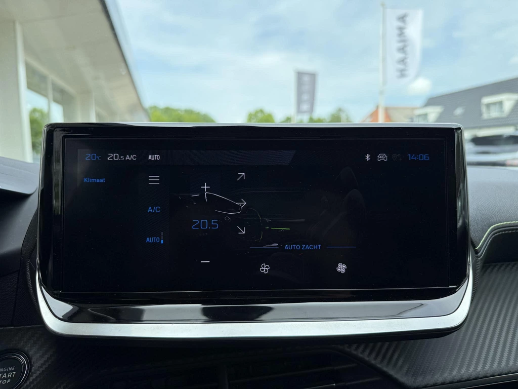 Peugeot 208 – foto 18