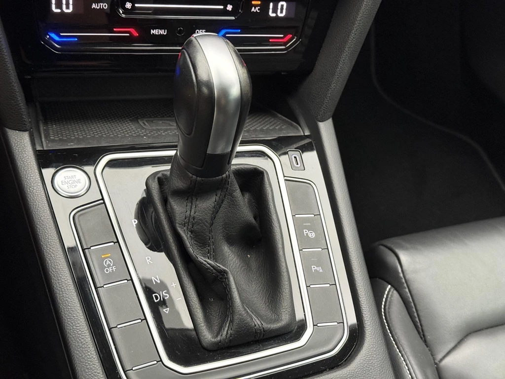 Volkswagen Passat – foto 27