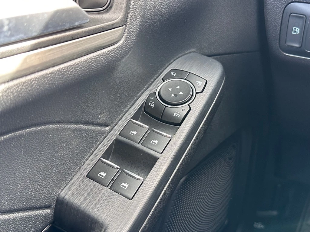Ford Kuga – foto 28