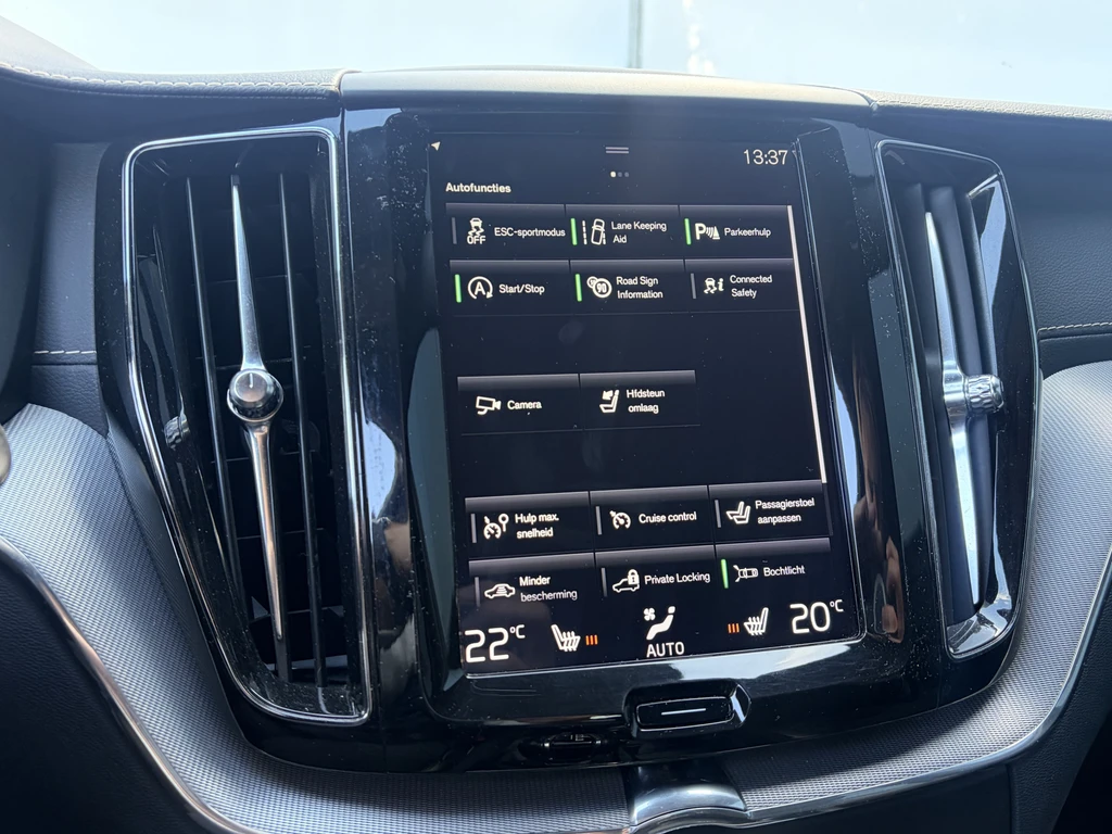 Volvo XC60 – foto 32