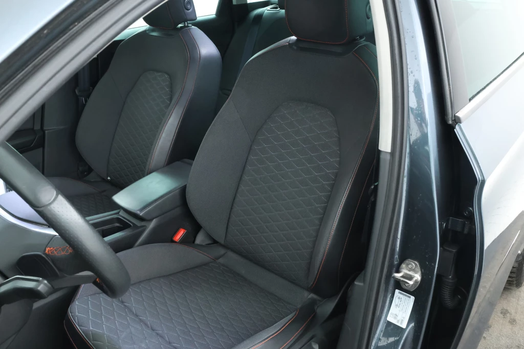 SEAT Leon – foto 14