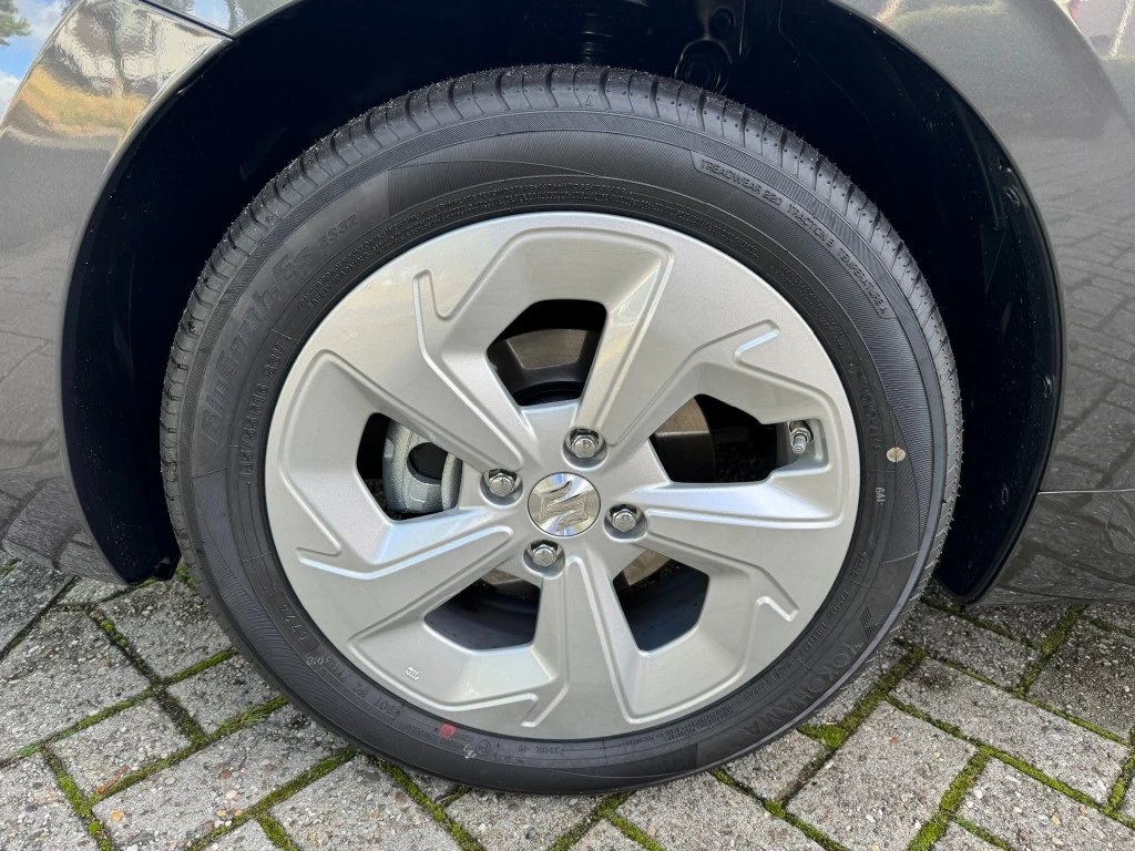 Suzuki Swift – foto 18