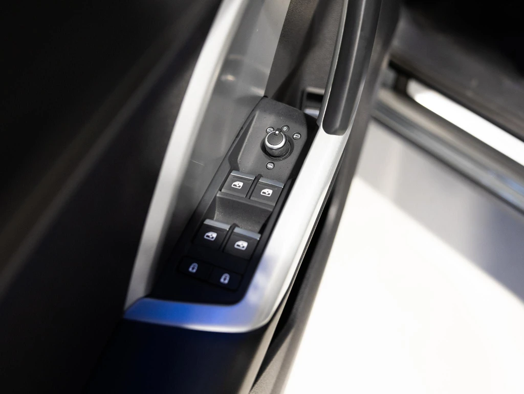 Audi Q3 – foto 16
