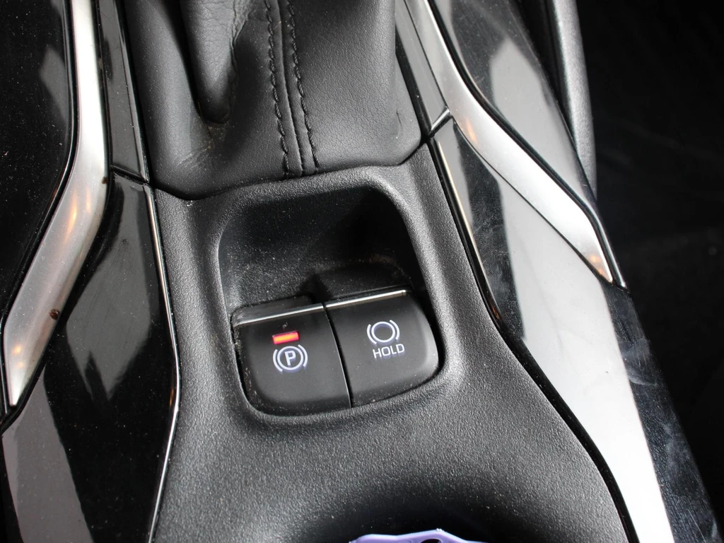 Toyota Corolla Touring Sports – foto 32