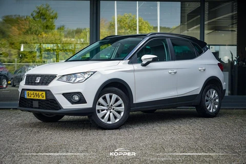 SEAT Arona 1.0 TSI Style Launch Edition / Upgrade Comfort / Carplay / NL Auto / Getint Glas / DAB+