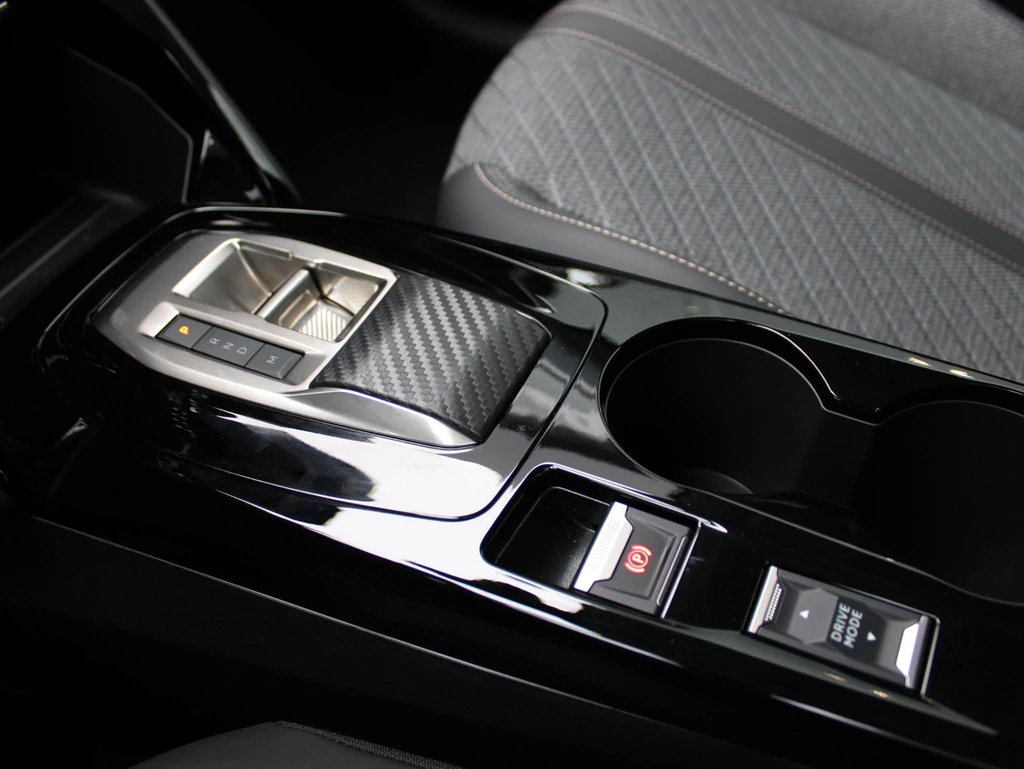 Peugeot 208 – foto 22