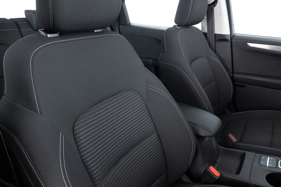 Ford Kuga – foto 14