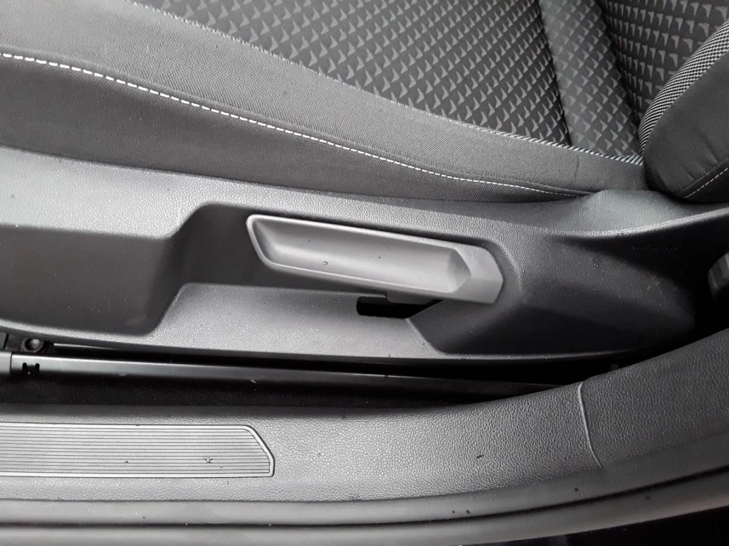 Volkswagen Golf – foto 18