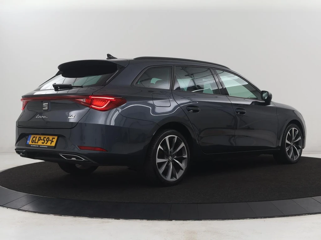 SEAT Leon – foto 3