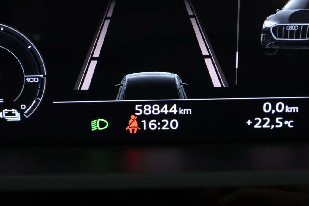 Audi Q8 e-tron – foto 47
