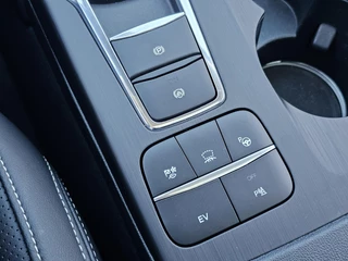 Ford Kuga – thumbnail 30
