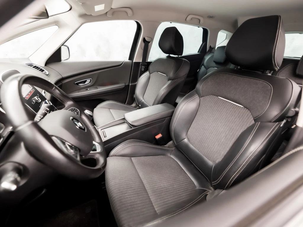 Renault Scénic – foto 16