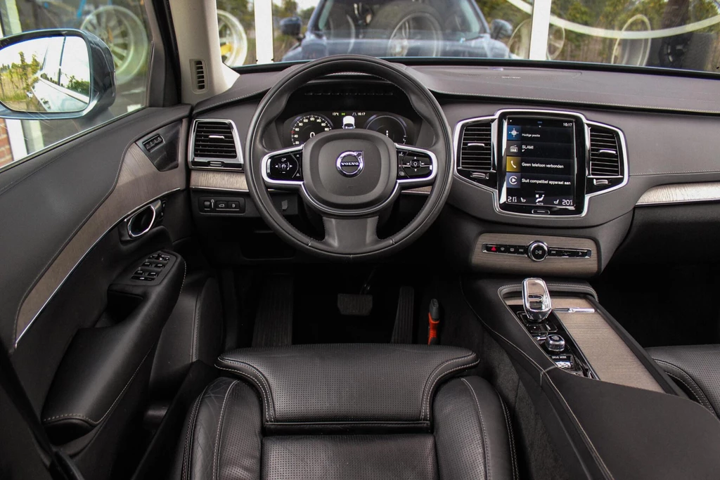 Volvo XC90 – foto 15