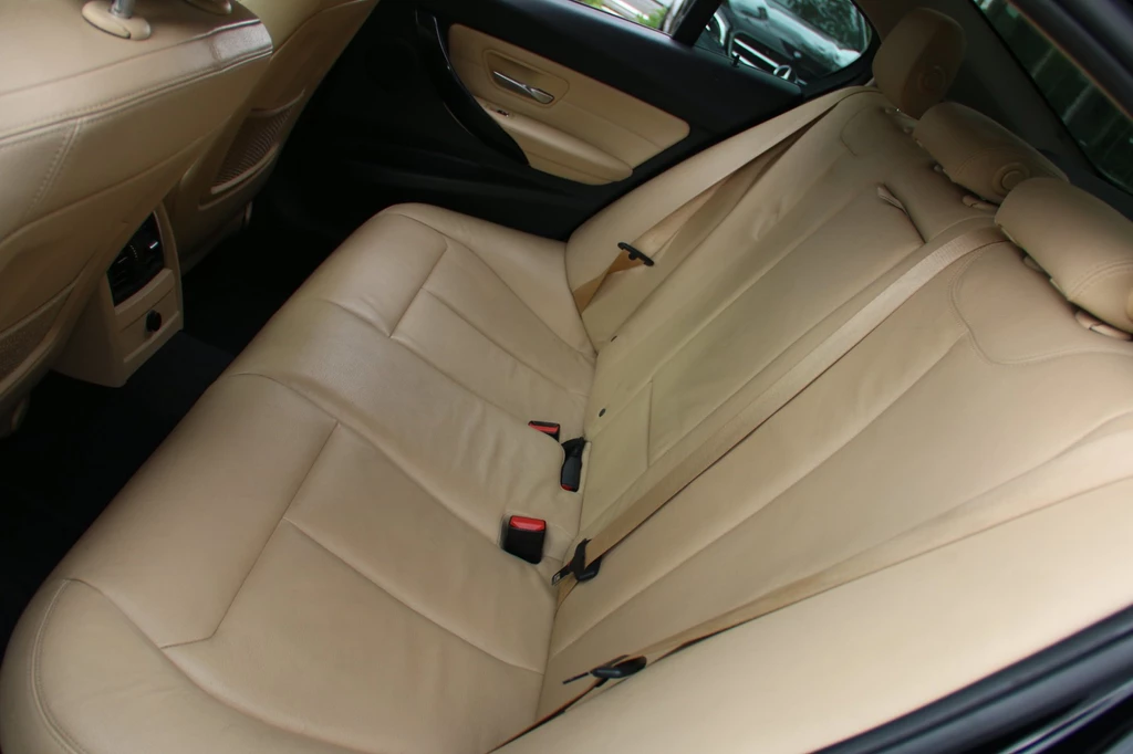 BMW 3 Serie – foto 18
