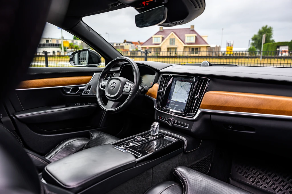 Volvo S90 – foto 10