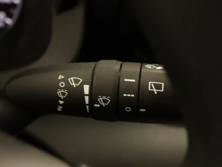 Toyota Yaris – thumbnail 25