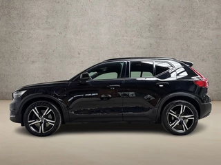 Volvo XC40 – thumbnail 2