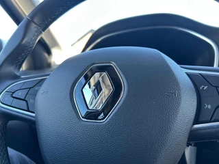 Renault Megane E-Tech – thumbnail 16