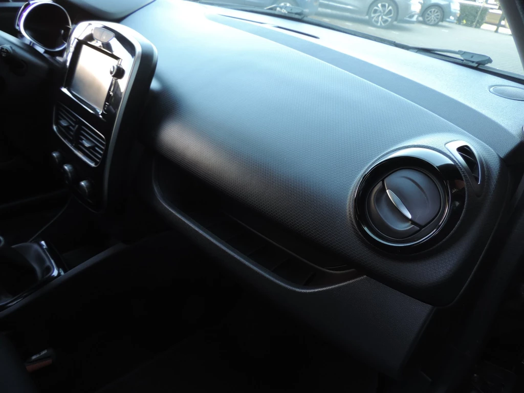 Renault Clio – foto 16