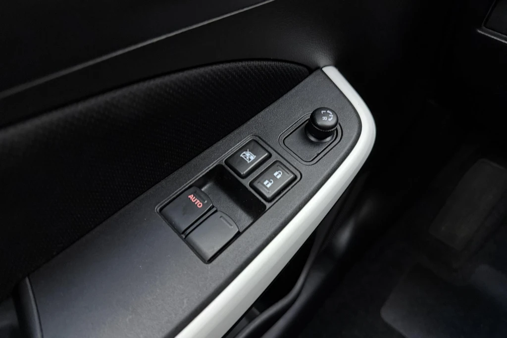 Suzuki Swift – foto 17