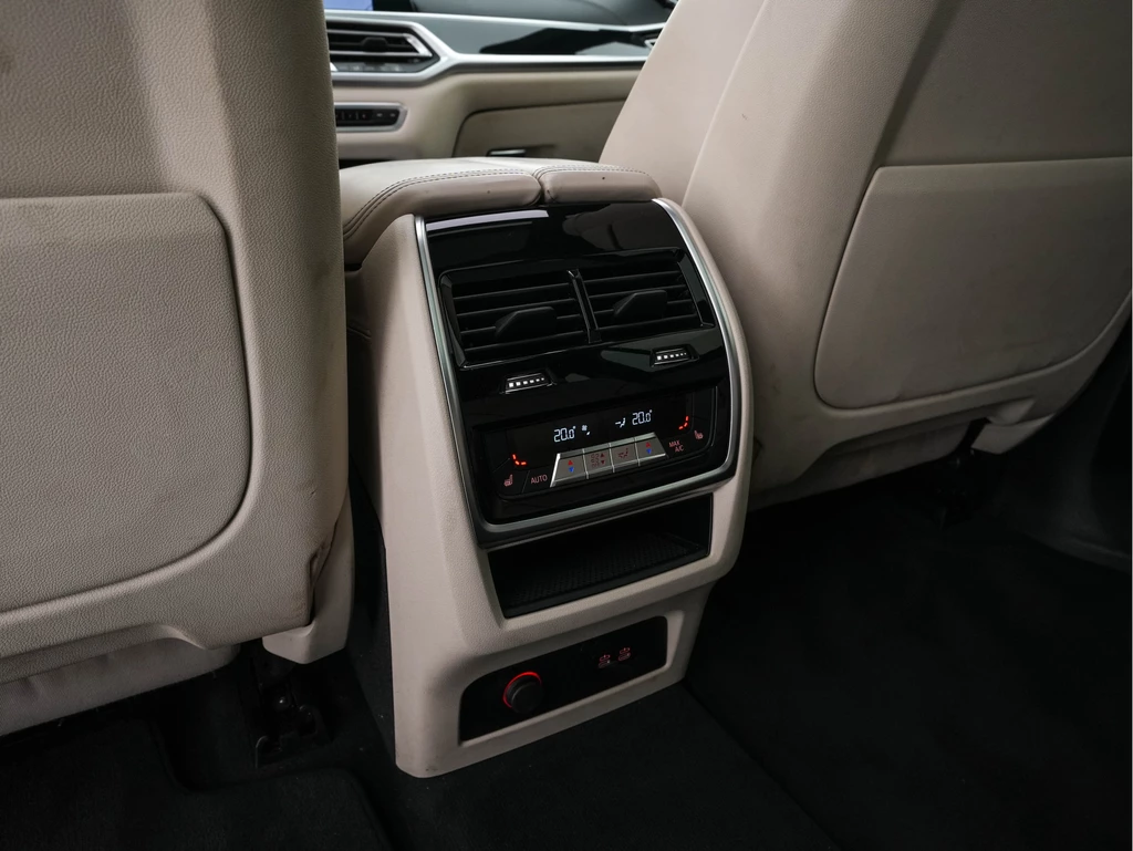 BMW X7 – foto 38