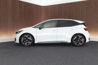 CUPRA Born – thumbnail 2