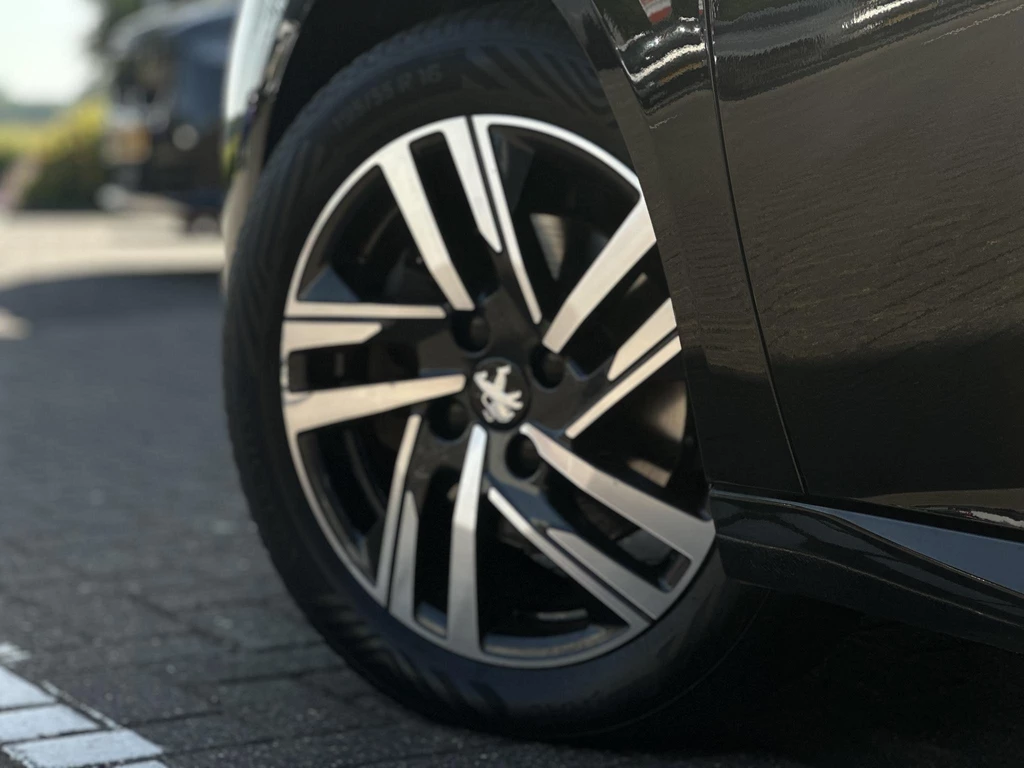 Peugeot 208 – foto 35