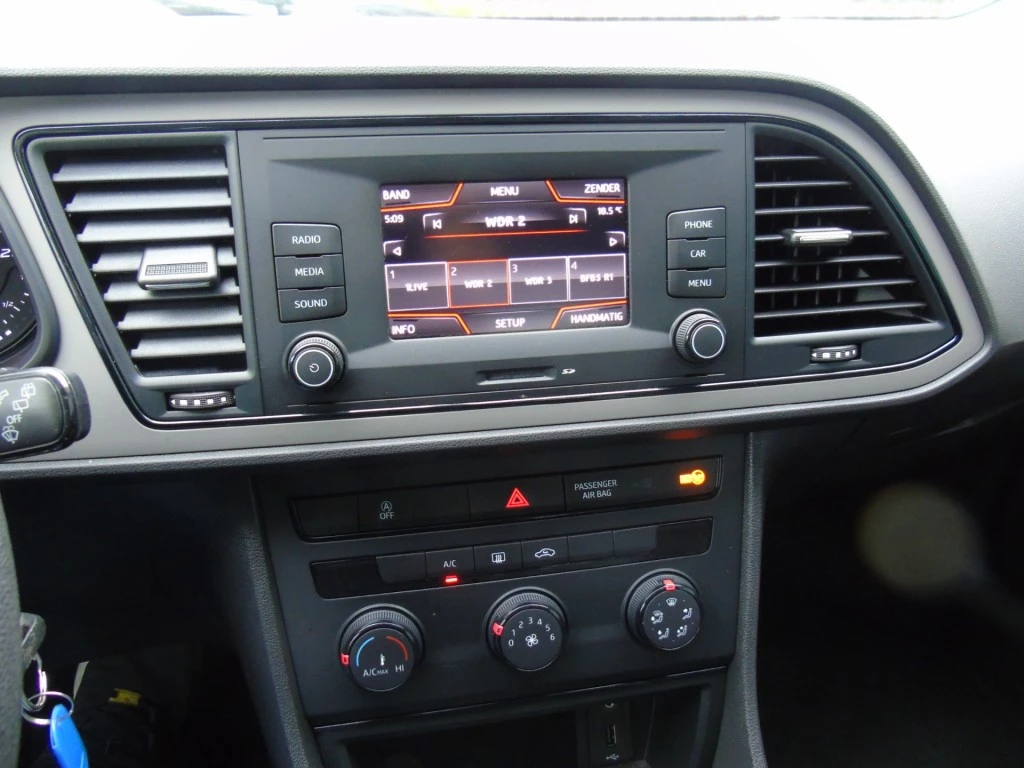 SEAT Leon – foto 17
