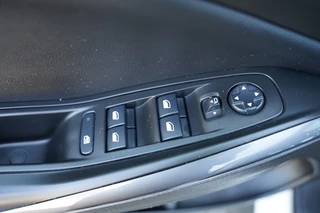 Opel Grandland X – thumbnail 32