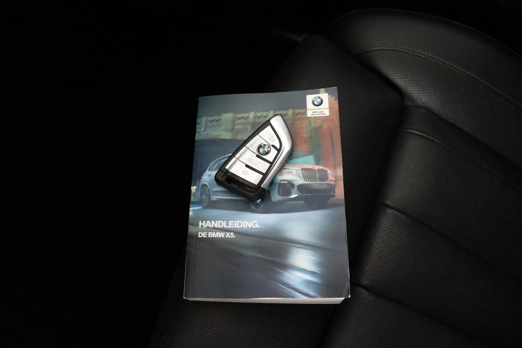 BMW X5 – foto 14