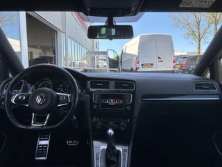 Volkswagen Golf – thumbnail 24