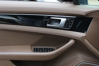 Porsche Panamera – thumbnail 36