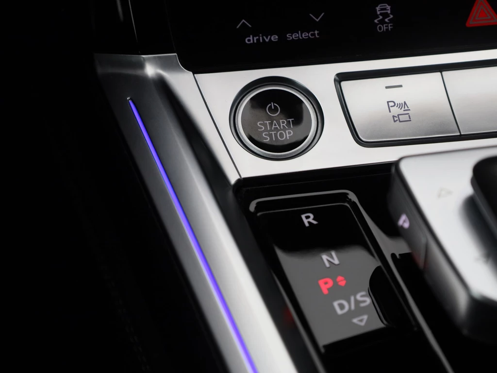 Audi Q8 Sportback e-tron – foto 21