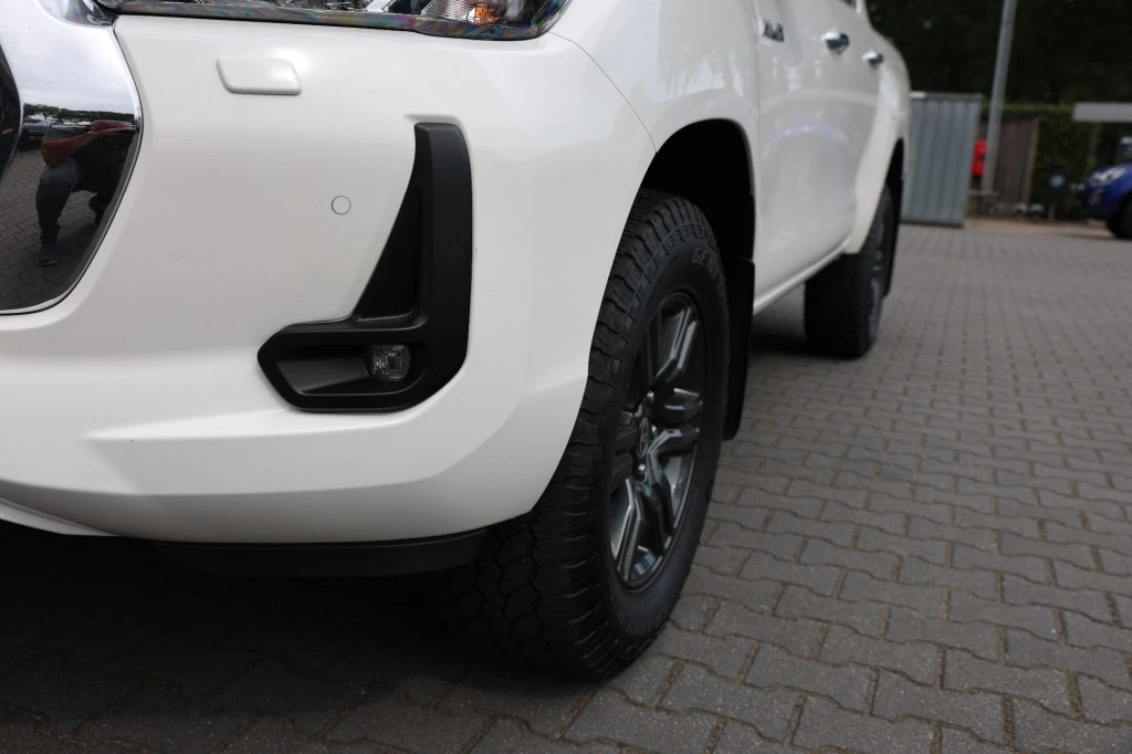 Toyota Hilux – foto 27