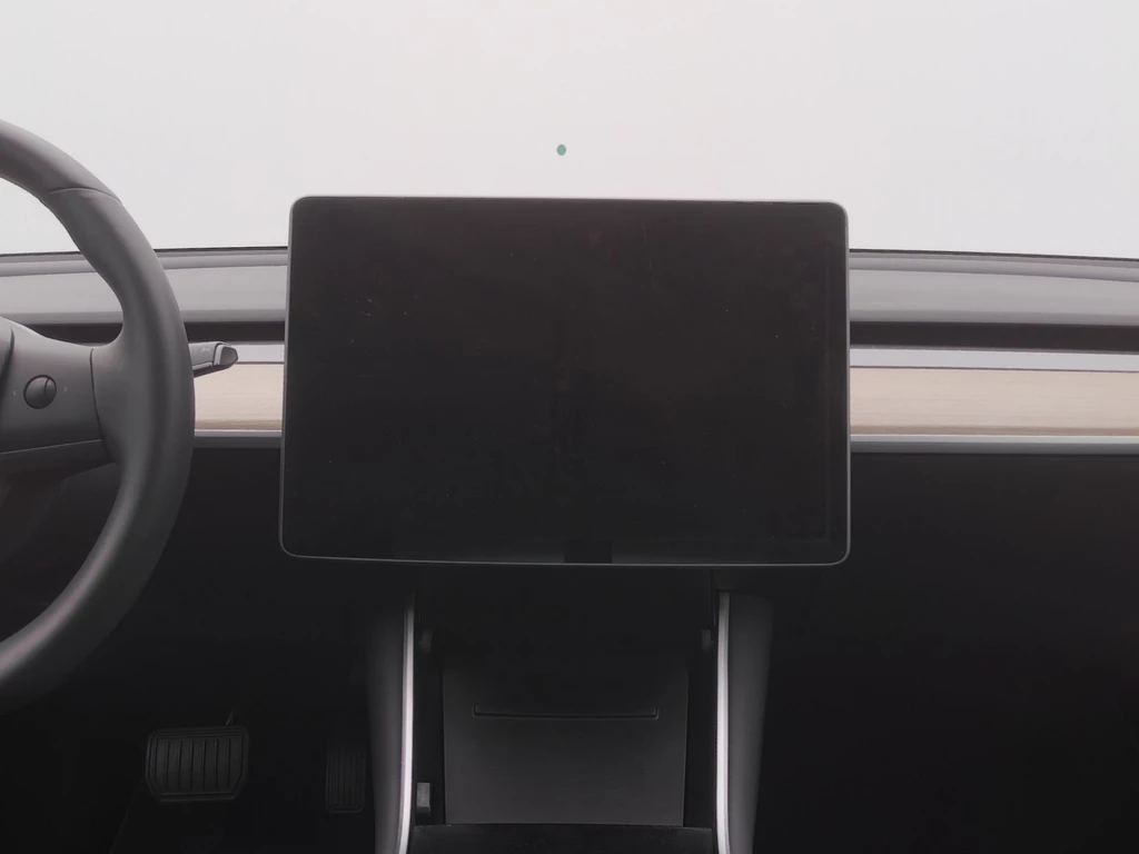 Tesla Model 3 – foto 24
