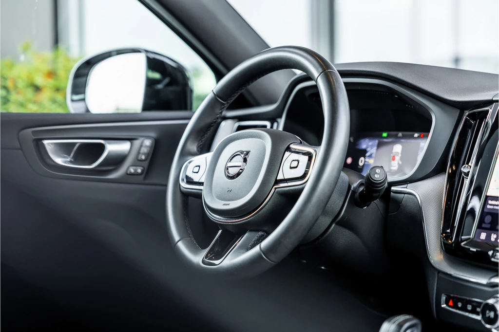 Volvo XC60 – foto 15