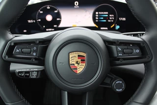 Porsche Taycan – thumbnail 30