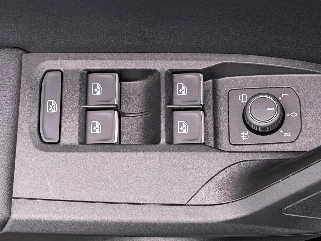 SEAT Leon – foto 34