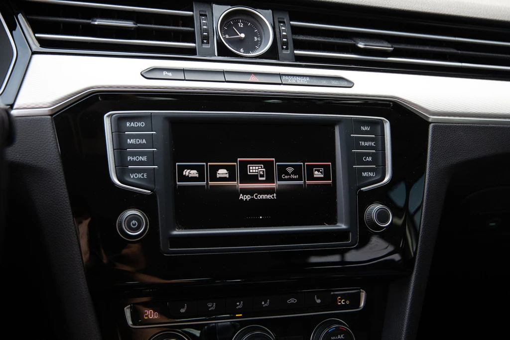 Volkswagen Passat – foto 13