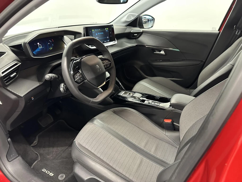 Peugeot e-208 – foto 16
