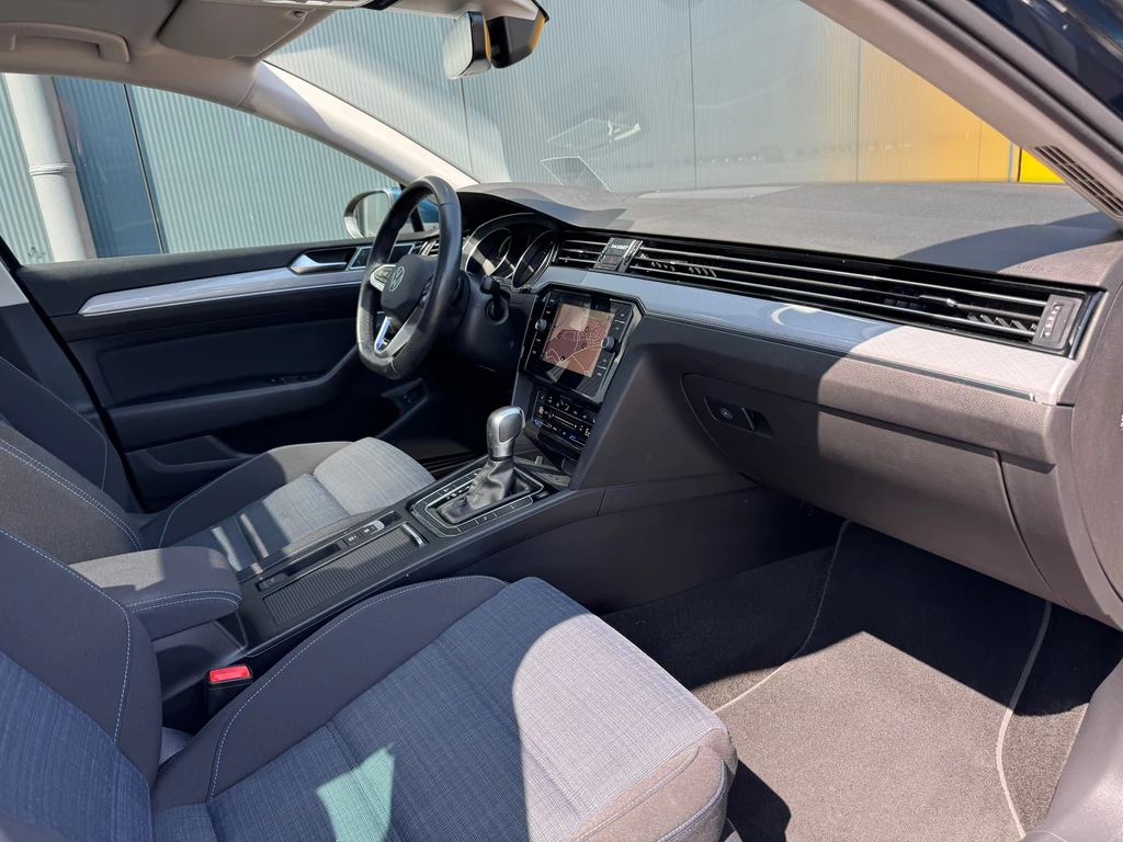 Volkswagen Passat – foto 20