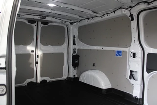 Ford E-Transit Custom – thumbnail 25