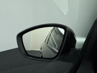 Peugeot 208 – thumbnail 21