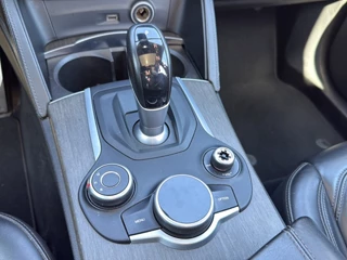 Alfa Romeo Stelvio – thumbnail 14