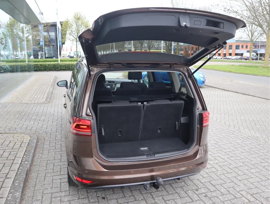 Volkswagen Touran – foto 10