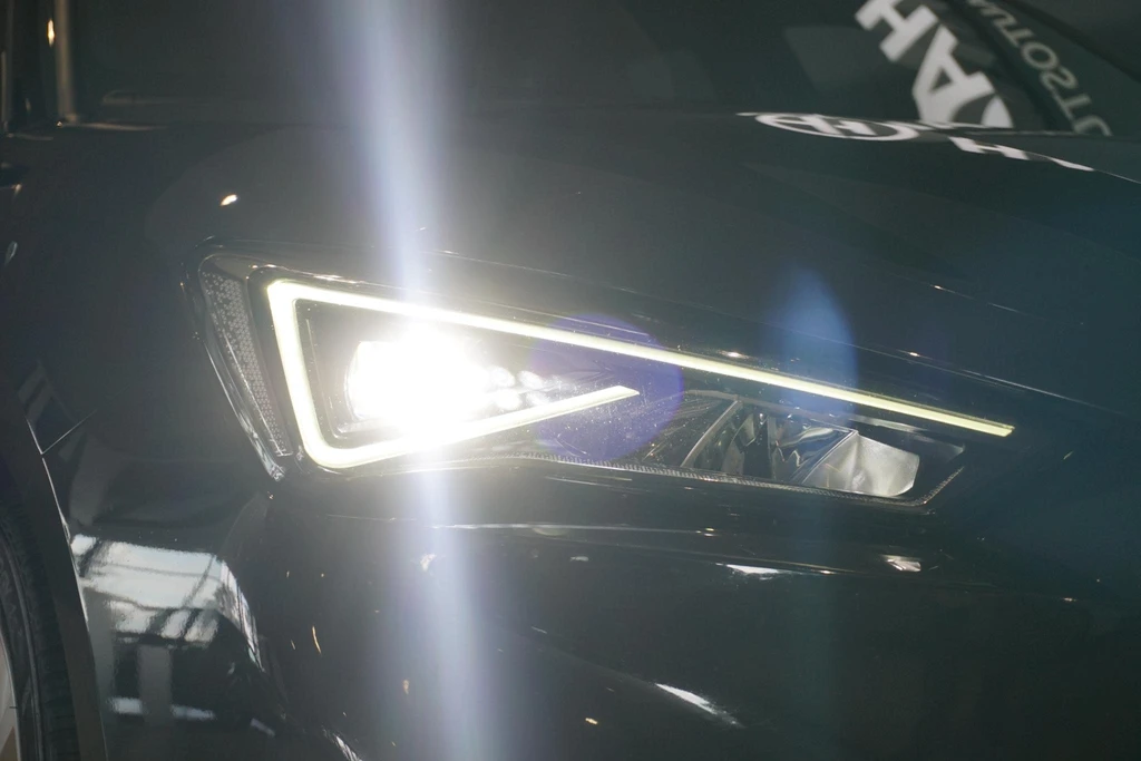 SEAT Leon – foto 35