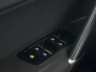 Volkswagen Golf – thumbnail 38