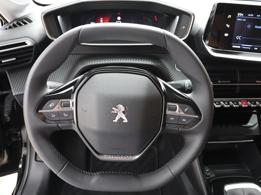 Peugeot 208 – foto 19