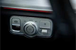 Mercedes-Benz GLE – thumbnail 28